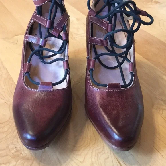 BED | STU Burgundy Leather Lace-Up Block Heel Pumps - Picture 6 of 16